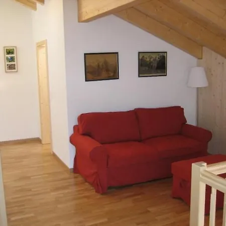 Apartment Sleeps 6 Wifi Lenk